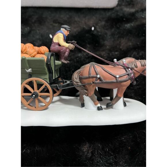 Dept 56 Harvest Pumpkin Wagon Heritage Village Collection 56591 w/ Box 1995 - Picture 9 of 10
